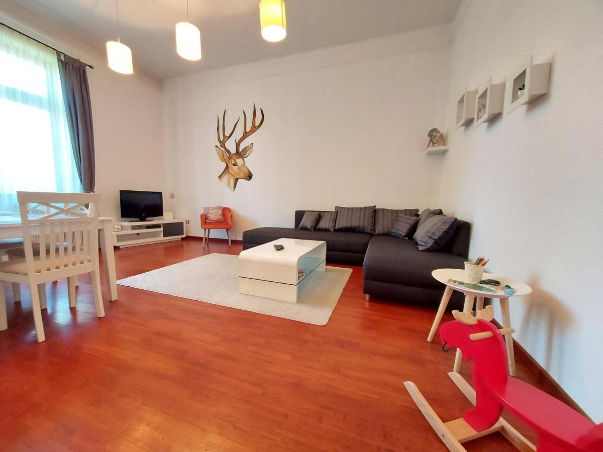 Deák Apartman Sopron Esterno foto