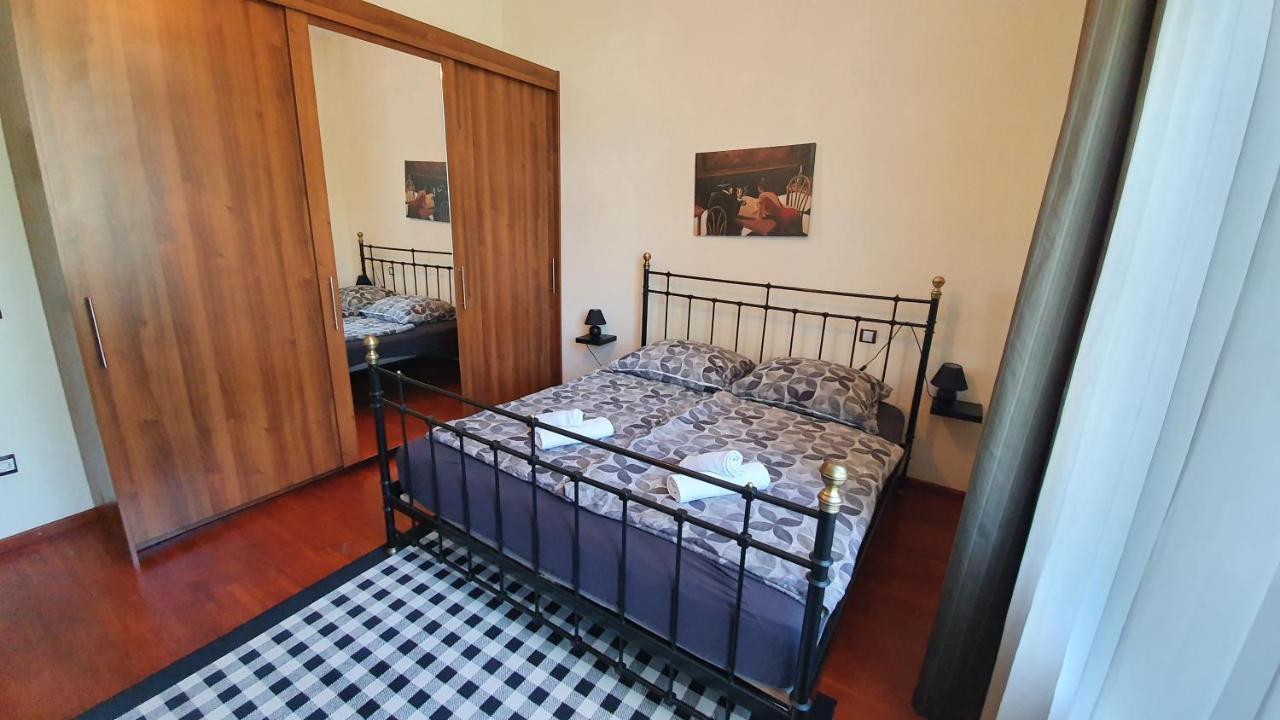 Deák Apartman Sopron Esterno foto