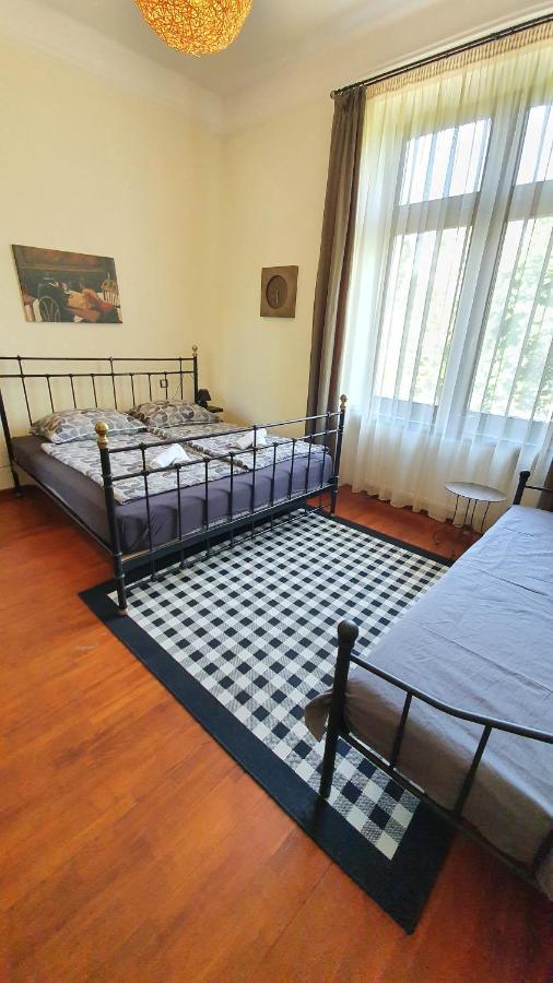 Deák Apartman Sopron Esterno foto